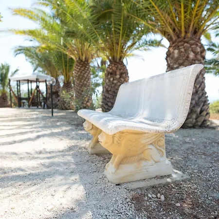 Apartment 200 Meters From The Sea, Wifi, Self Catering Case San Marco