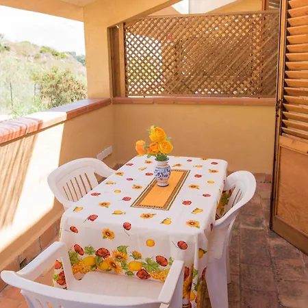200 Meters From The Sea, Wifi, Self Catering