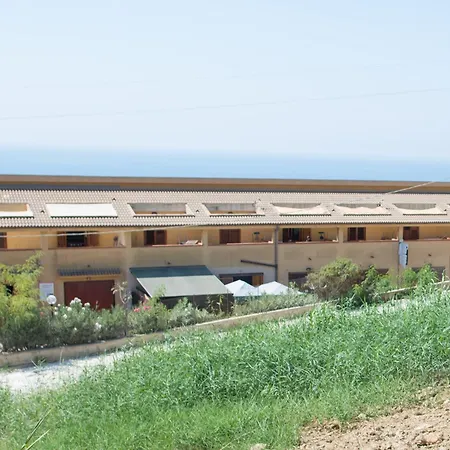 200 Meters From The Sea, Wifi, Self Catering