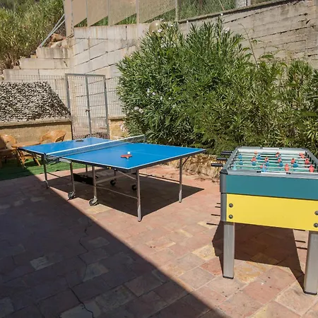 Apartamento 200 Meters From The Sea, Wifi, Self Catering