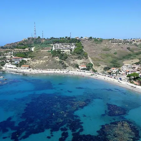 200 Meters From The Sea, Wifi, Self Catering